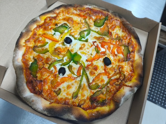 Pizza artisanale Andalouse - Pizzeria Hendaye