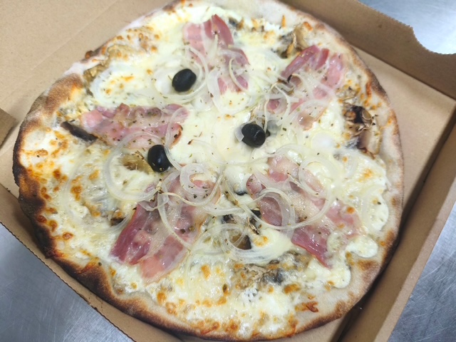 Pizza artisanale Calabraise - Pizzeria Hendaye