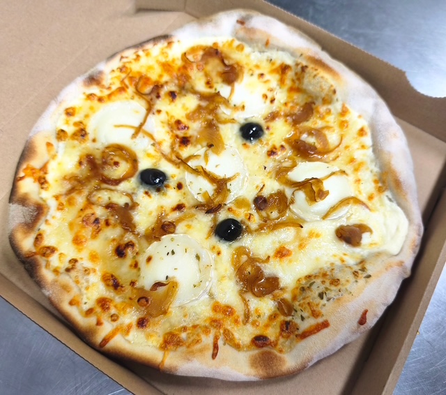 Pizza artisanale Gourmande - Pizzeria Hendaye